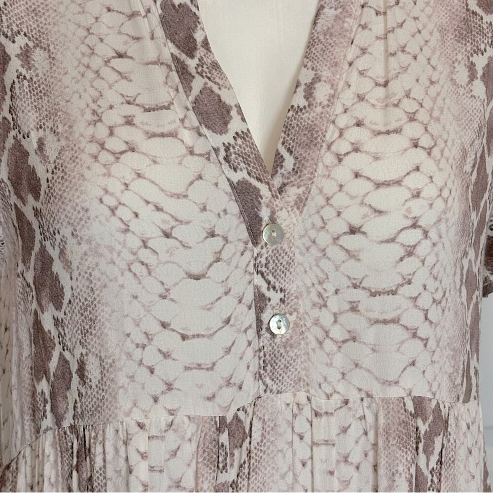 Liza Byrd White Tan Snake Print Short Flutter Sleeve Tiered Short Dress S - Picture 4 of 9